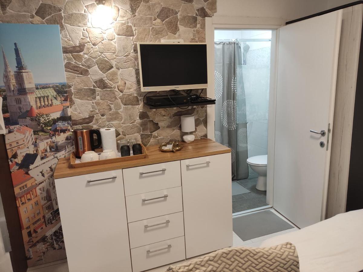 Room Marija Zagreb Bagian luar foto